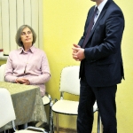 Minister Administracji i Cyfryzacji Andrzej Halicki w Klubotece na spotkaniu z Latarniczką